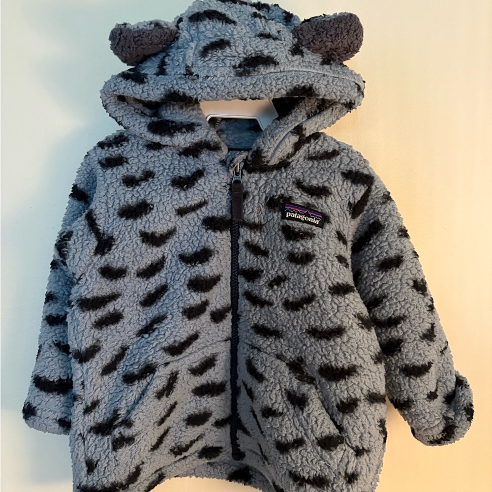 Patagonia Kids Fleece Jacket - Gray with Black Spots